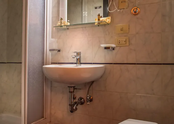 佛罗伦萨贝拉酒店 3*