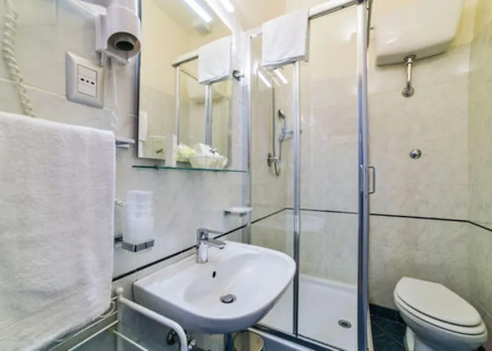 佛罗伦萨贝拉酒店 3*